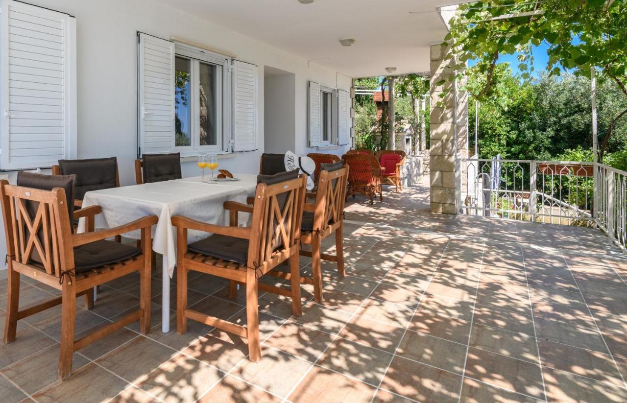 Apartment Mario - Veliki Stan Za Odmor - Terasa- Vrt - Bazen - Pogled More, Izoliran Орасац Екстер'єр фото